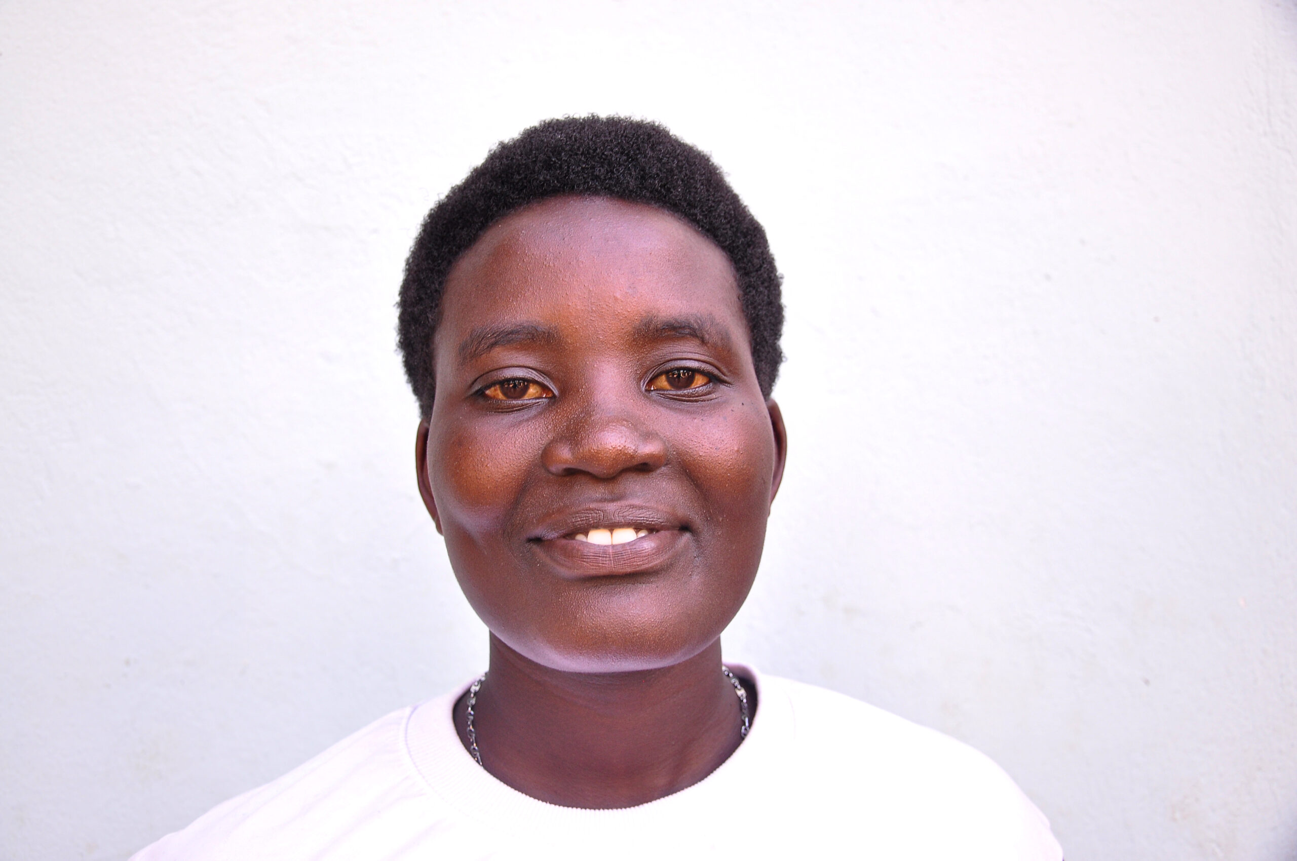 Lydia BUKURU